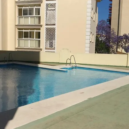 Centro De 2 Dormitorios 11385 Torremolinos